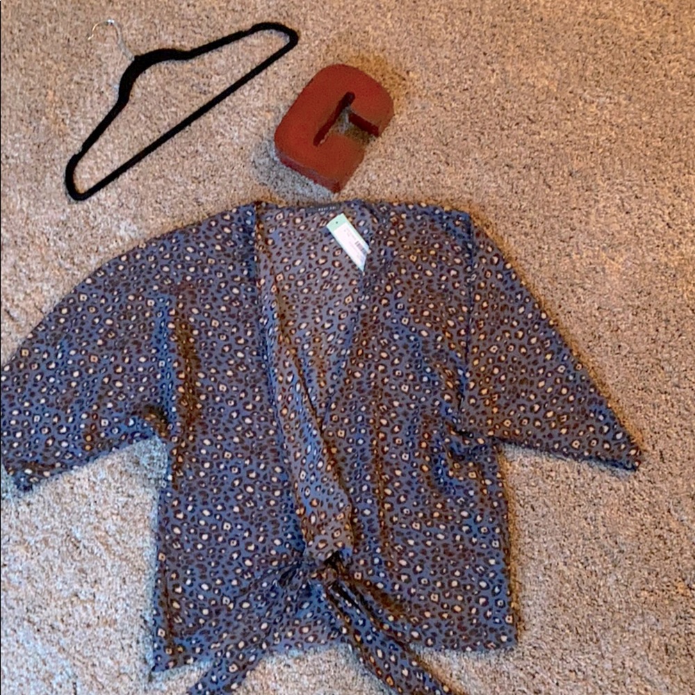 Tie front kimono leopard print